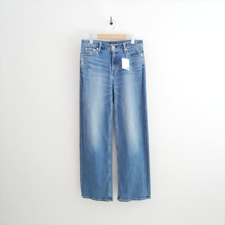 継続販売品 INDIVI 【褒められデニム】ワイドストレート デニムパンツ 127-61043 2608-0513