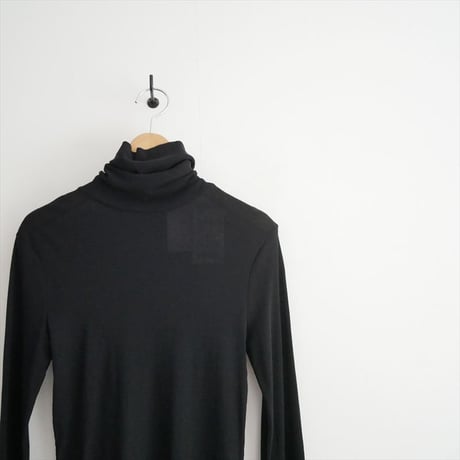 2025AW 未使用 babaco / Twisted Cotton Turtle Neck / BA01-CR12 2602-0724