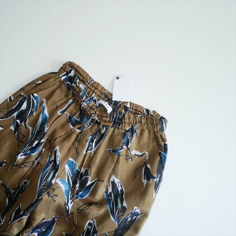 2025AW・人気完売品 SACRA / AUTUMN FLORA PANTS / 125519112 2602-0810