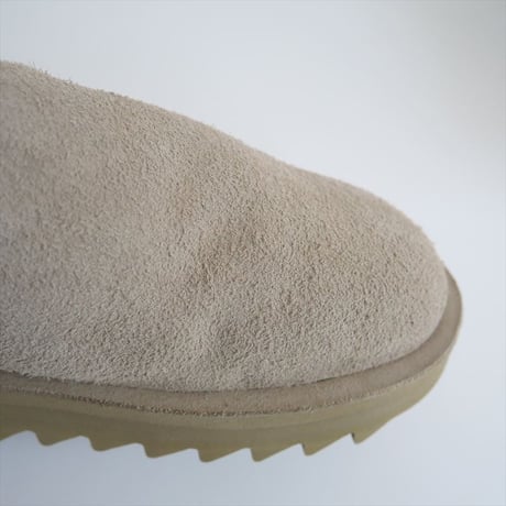 人気完売品 / 未使用 / SUICOKE / NEW WAVE MULE / 24093570001730 / 2503-1088