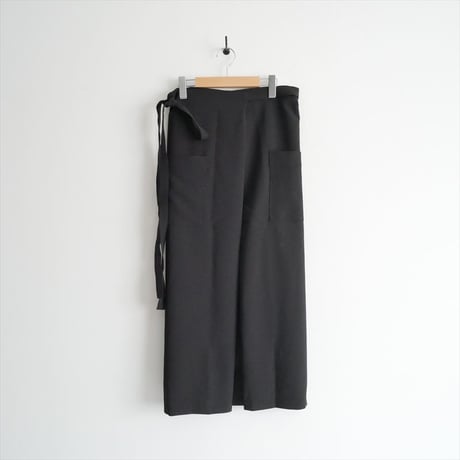 2026AW今季 未使用 COGTHEBIGSMOKE MINA DOUBLE WRAP SKIRT 15501-256-1316 2610-0479