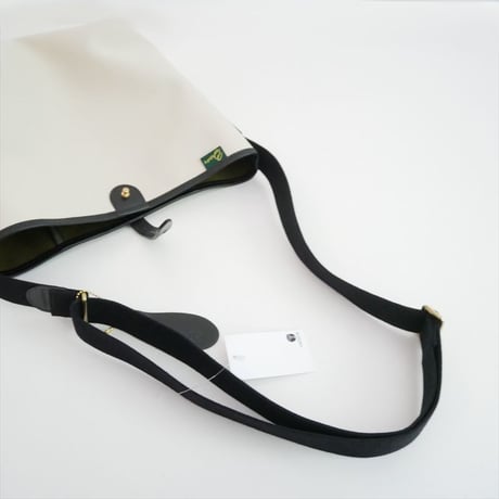 継続販売型 未使用 Brady Ashdown Medium BSB261U302-0033 2608-2172