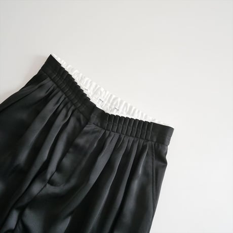 2025SS MACHATT サテンタックパンツ 25010416 2607-2150