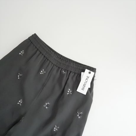 2025AW 未使用 BABYLON 花刺繍イージーパンツ 607494 2604-0280
