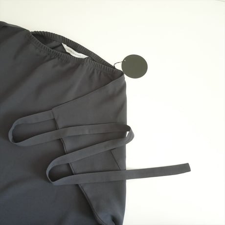 2026SS今季 未使用 COGTHEBIGSMOKE MINA DOUBLE WRAP SKIRT 14502-249-1316-1 2607-0533