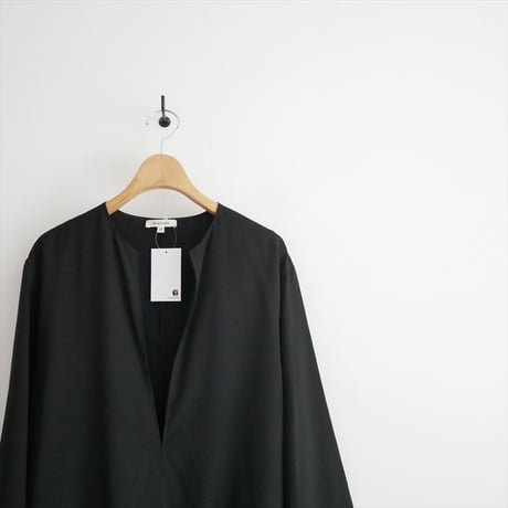 2026 BLAMINK BLMK R スリットネックブラウス 79212000011 2607-0262