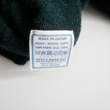継続販売型 45R シェットランドケーブル縮絨のカーディガン 70980183 2610-2133
