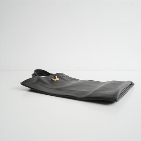 人気完売カラー Hender Scheme twist hand bag small 2610-0461