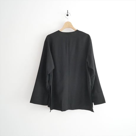 2026 BLAMINK BLMK R スリットネックブラウス 79212000011 2607-0262