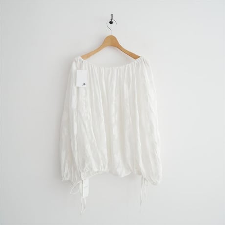 2026SS・人気完売品 未使用 SPICK&SPAN HYU フラワージャガードブラウス 26051200900020 2608-0217