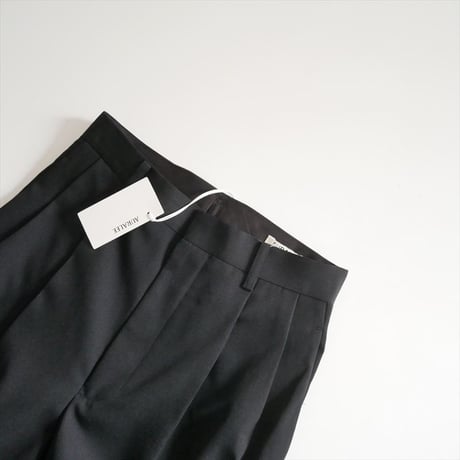 2026 未使用 AURALEE LIGHT WOOL MAX GABARDINE TWO-TUCK SLACKS A26SP09MG 2608-0495
