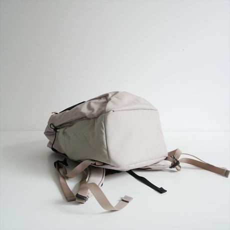 継続販売型 未使用 ARC'TERYX マンティス 26 バックパック X000010643 2610-0876