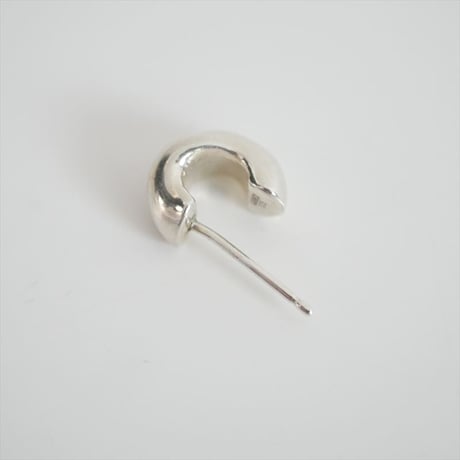TOMORROWLAND購入品 AGMES DAHLIA HUGGIES ミニピアス 2608-1223