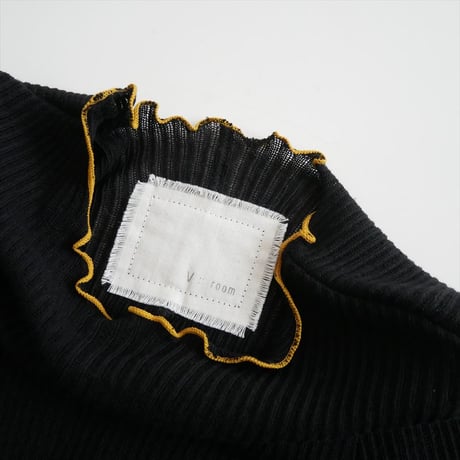 2026AW今季・人気完売品 GALERIE VIE購入品 v::room コットンリブ ラウンドネックプルオーバー 27136513013 2610-0675