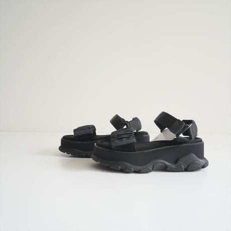 2025SS / emmi / ギャザーストラップサンダル / 13WGS252503 / 2507-2010