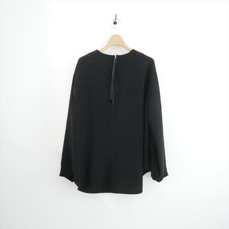 2025 未使用 FRAMeWORK ダブルクロスデザイントップス 25051220101010 2605-0397