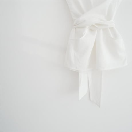 2025SS・人気完売品 未使用 anuke / Linen Cachecoeur Tops / 62510431 2511-1199