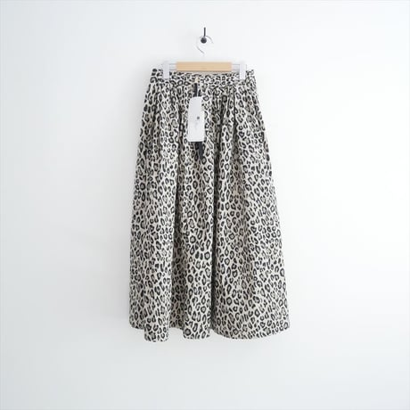 2025AW・人気完売品 岡本敬子さんコラボ Harriss レオパードスカート OL252-42032 2605-0939