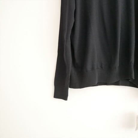 2025AW・人気完売品 未使用 DEUXIEME CLASSE / WONDER タートルネック プルオーバー / 25080500418030 2603-0880
