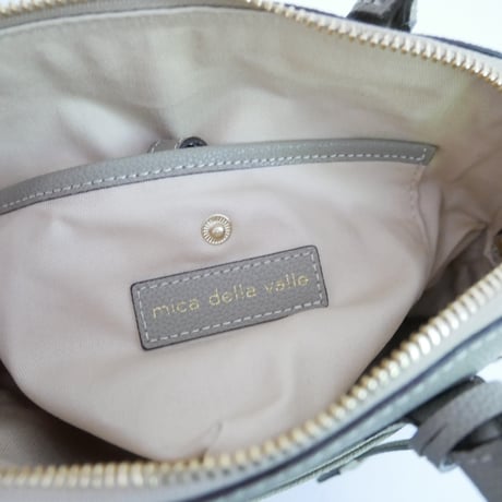 継続販売品 未使用 SPICK&SPAN同型お取扱い mica della valle Katia ミニボストン 2609-1007