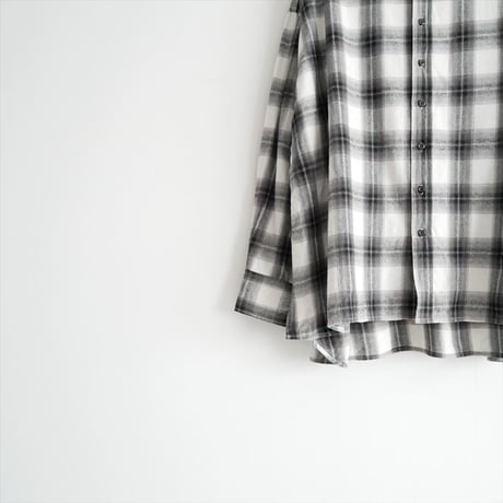 人気完売品 / PROVOKE / Oversized check Shirt / 24050587000310 / 2504-0236
