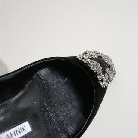 MANOLO BLAHNIK HANGISI ハンギシ　ベルベットフラットシューズ 2608-1315