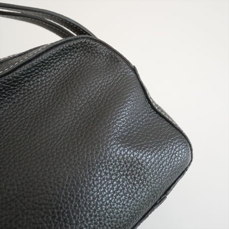A VACATION TRAPEZE LEATHER バッグ 2607-0849