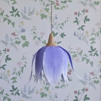 ライラックブルーの花／ペンダントランプ