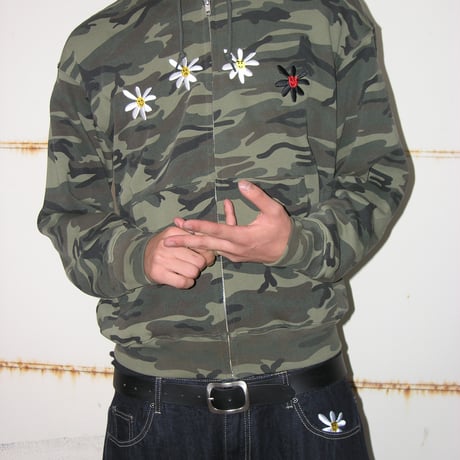 4 Daisy Camo Zip Up Hoodie (Camo)