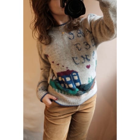 gray design knit