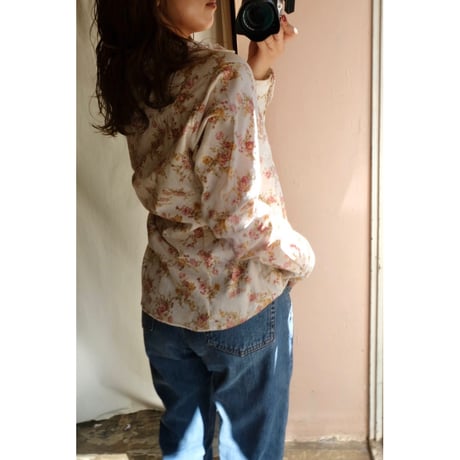 flower shirt