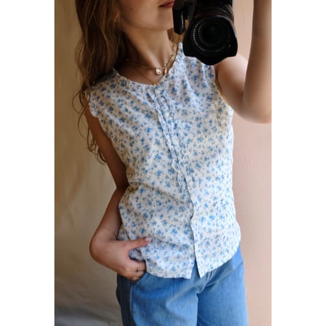 blue flower tank top