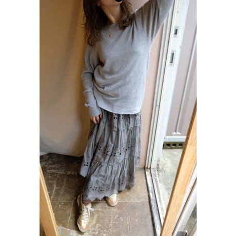 gray rose skirt