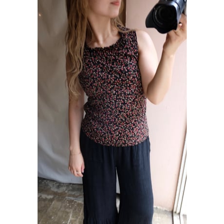 black flower tank top