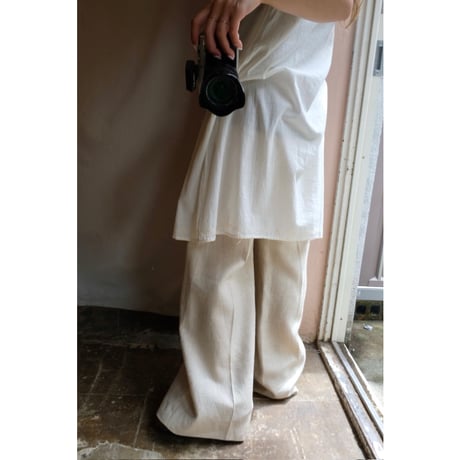ivory embroidery one-piece