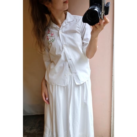 vintage embroidery shirt