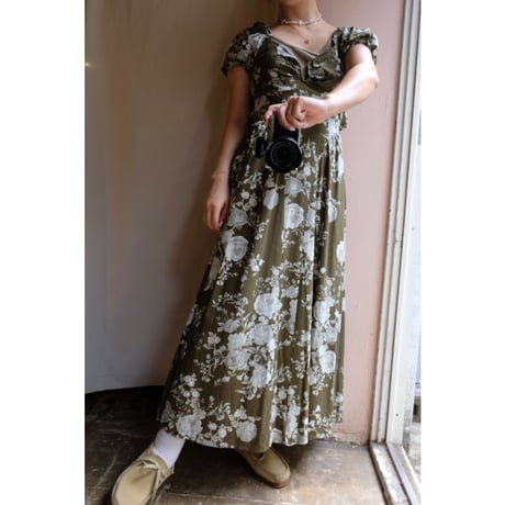 olive flower one-piece