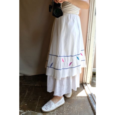 white design skirt
