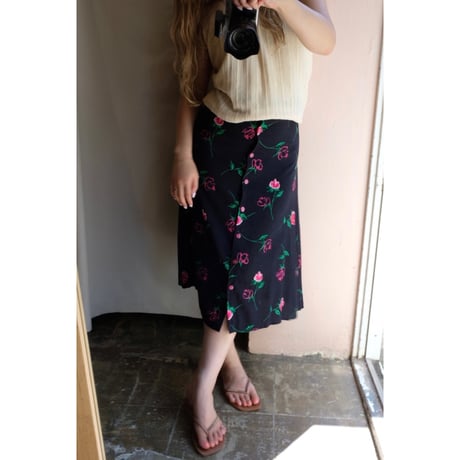 black×pink flower skirt