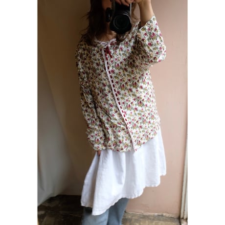 flower cardigan