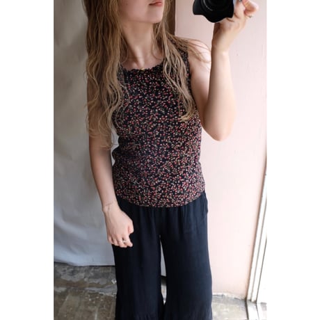 black flower tank top