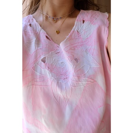 pink tie-dyetank top