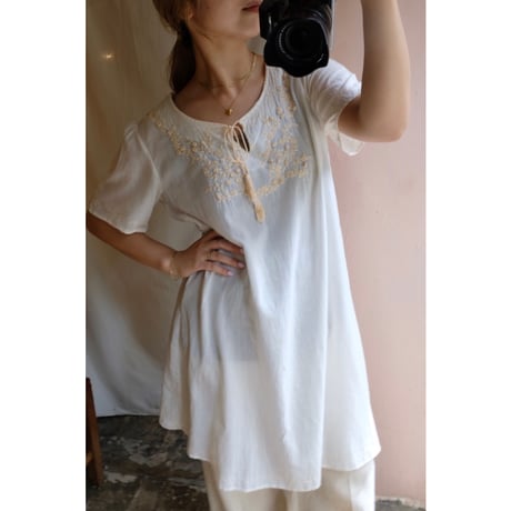 ivory embroidery one-piece