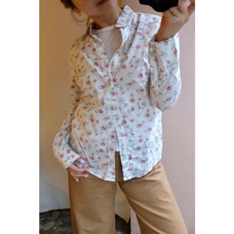 flower shirt