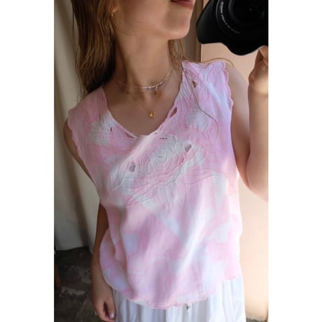 pink tie-dyetank top