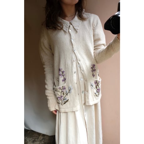 beige flower cardigan