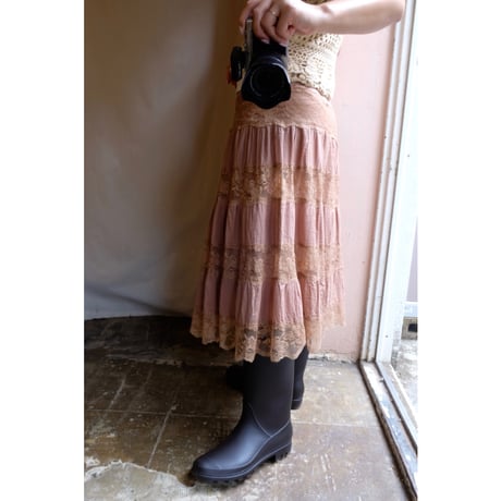 brown lace skirt