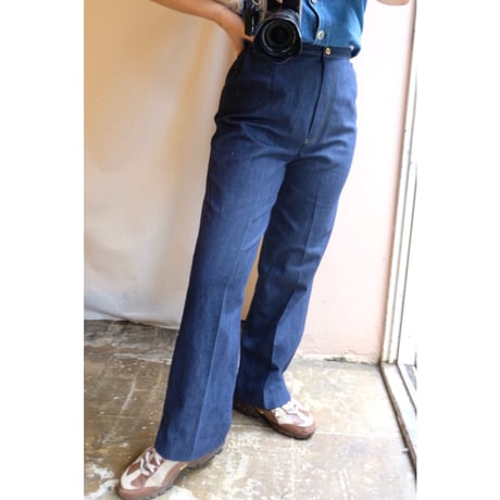 yellow stitch denim pants