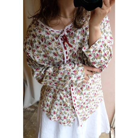 flower cardigan