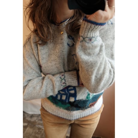 gray design knit